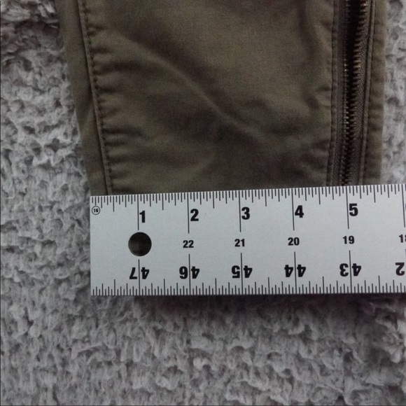 Pilcro and the Letterpress ankle zip jeans - Picture 7 of 11